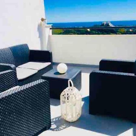 Atico Con Bonita Vista. En Urbanizacion Privada.! Lejlighed Estepona Eksteriør billede