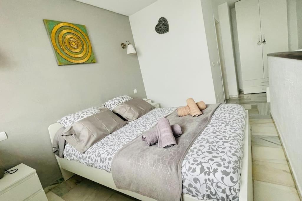 Atico Con Bonita Vista. En Urbanizacion Privada.! Lejlighed Estepona Eksteriør billede